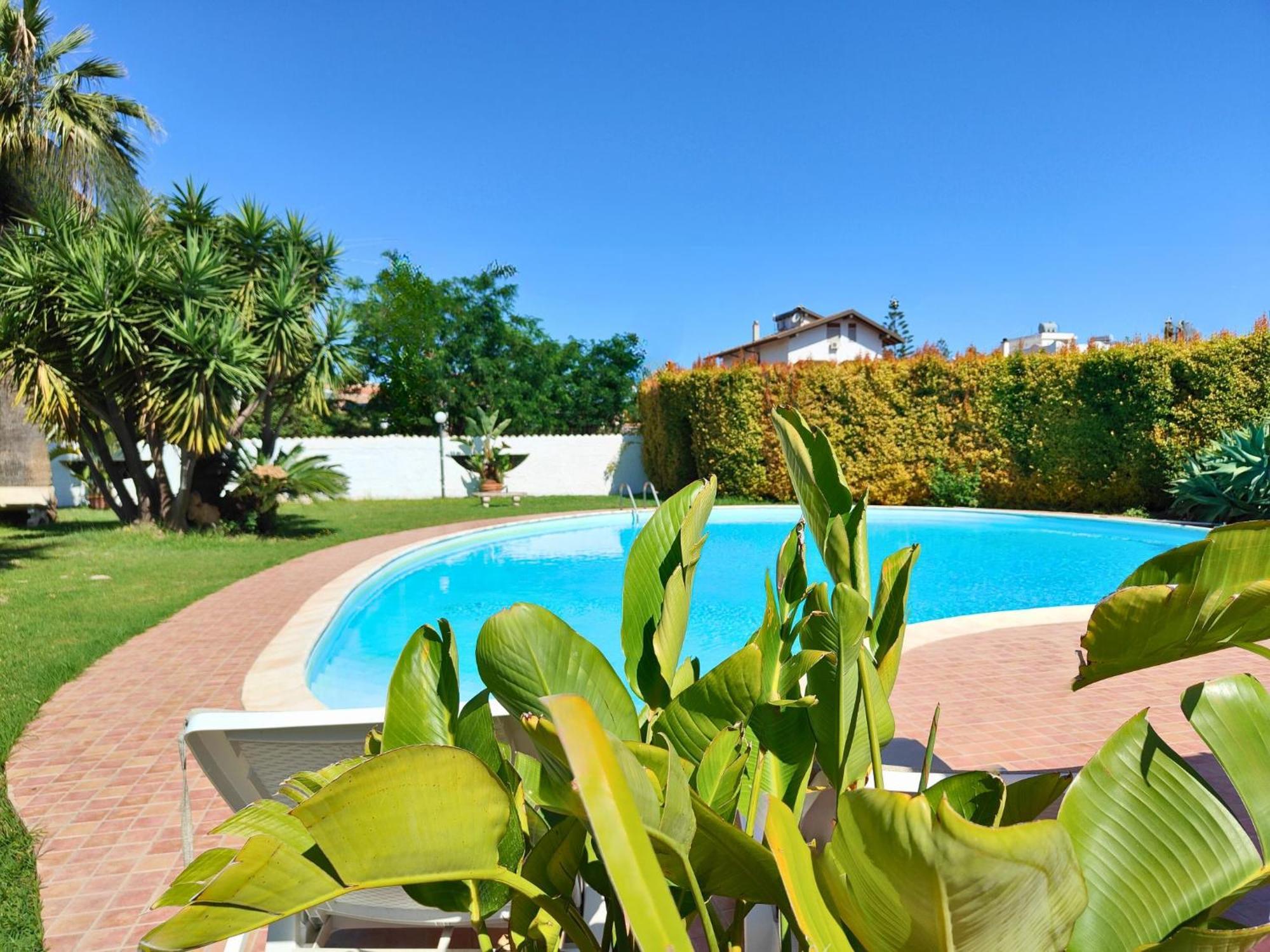 Villa Alfonsa, Fontane Bianche, Siracusa, Private Pool, 10Min From The Beach Exteriör bild